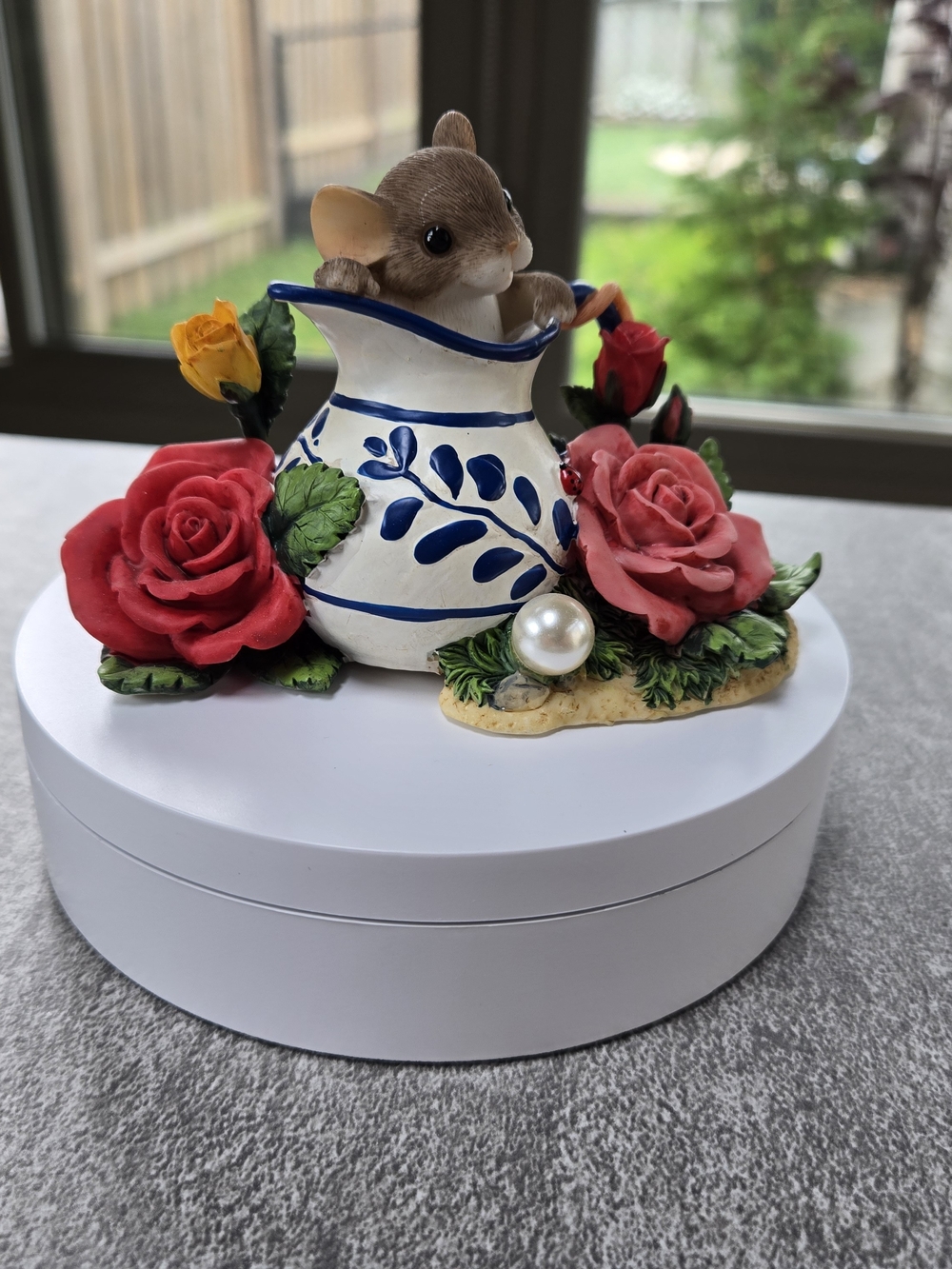 Fitz And Floyd Charming Tails Figurine - "I Couldn't Pitcher A Better Friend"